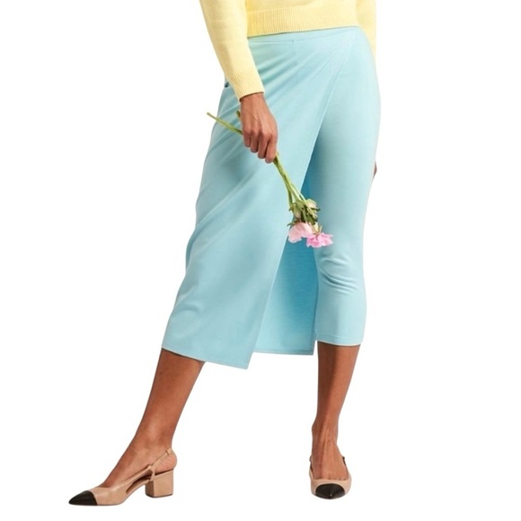 Betabrand Sassiest Skirted Pants Size M Pull On Crop Midi Stretch Robin egg blue - Picture 1 of 14